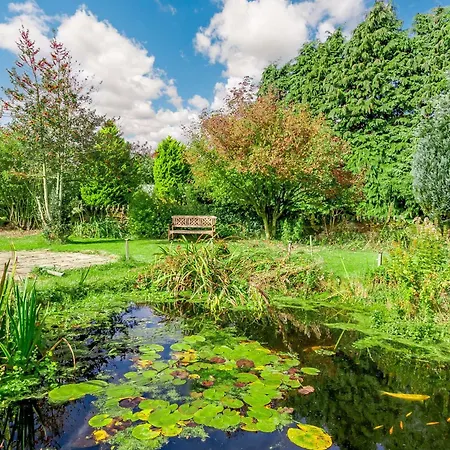 2 Bed In 88957 Newton-on-Rawcliffe