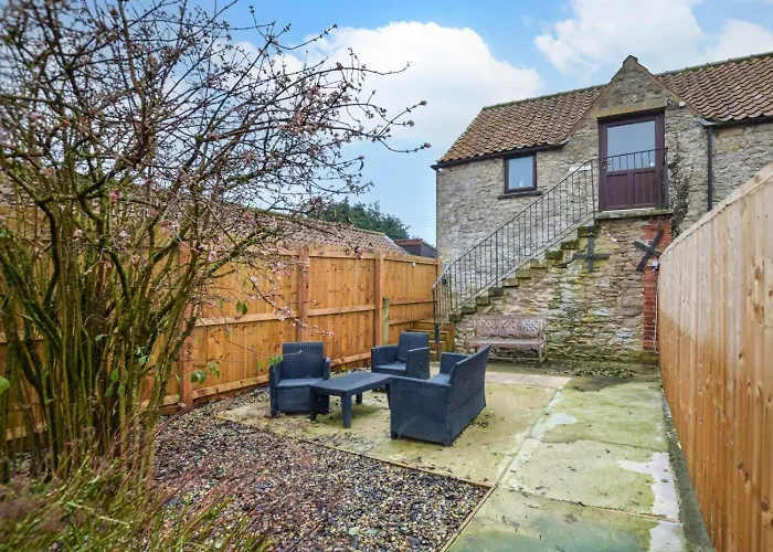 2 Bed In Pickering Oc-88957 *